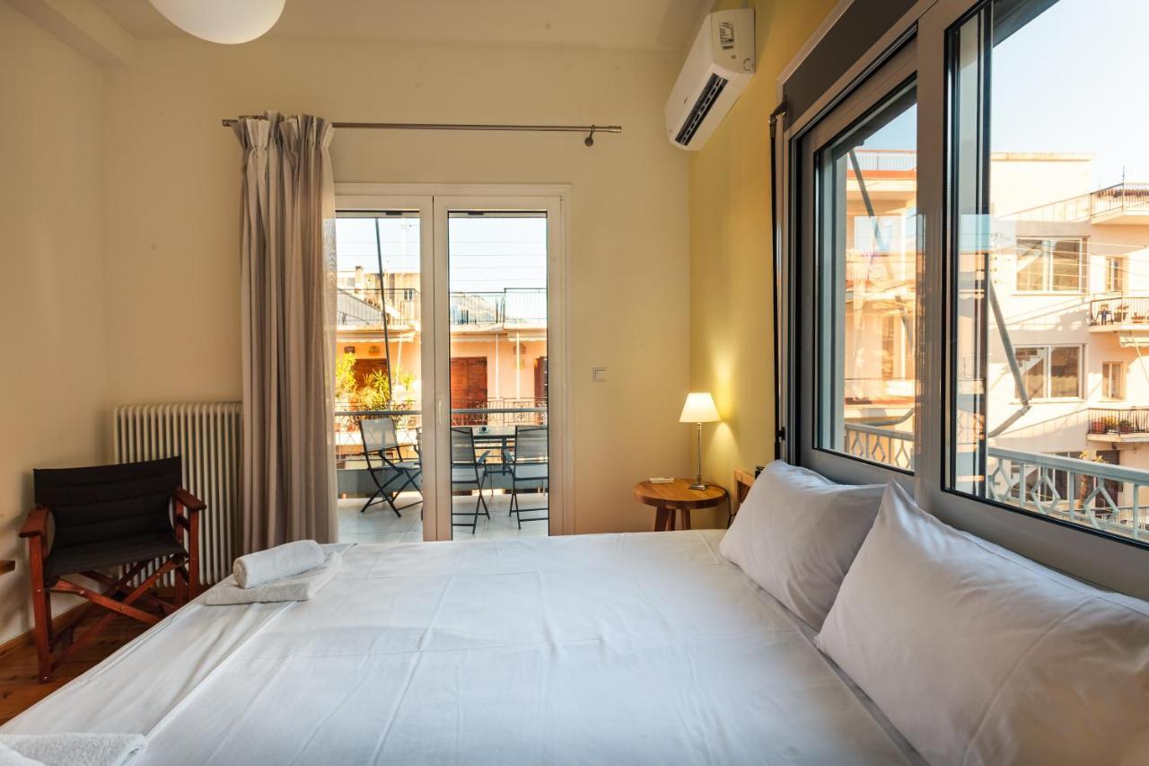 Ferienwohnung Upscale Modern Escape In The Historic Center Kalamata Exterior foto