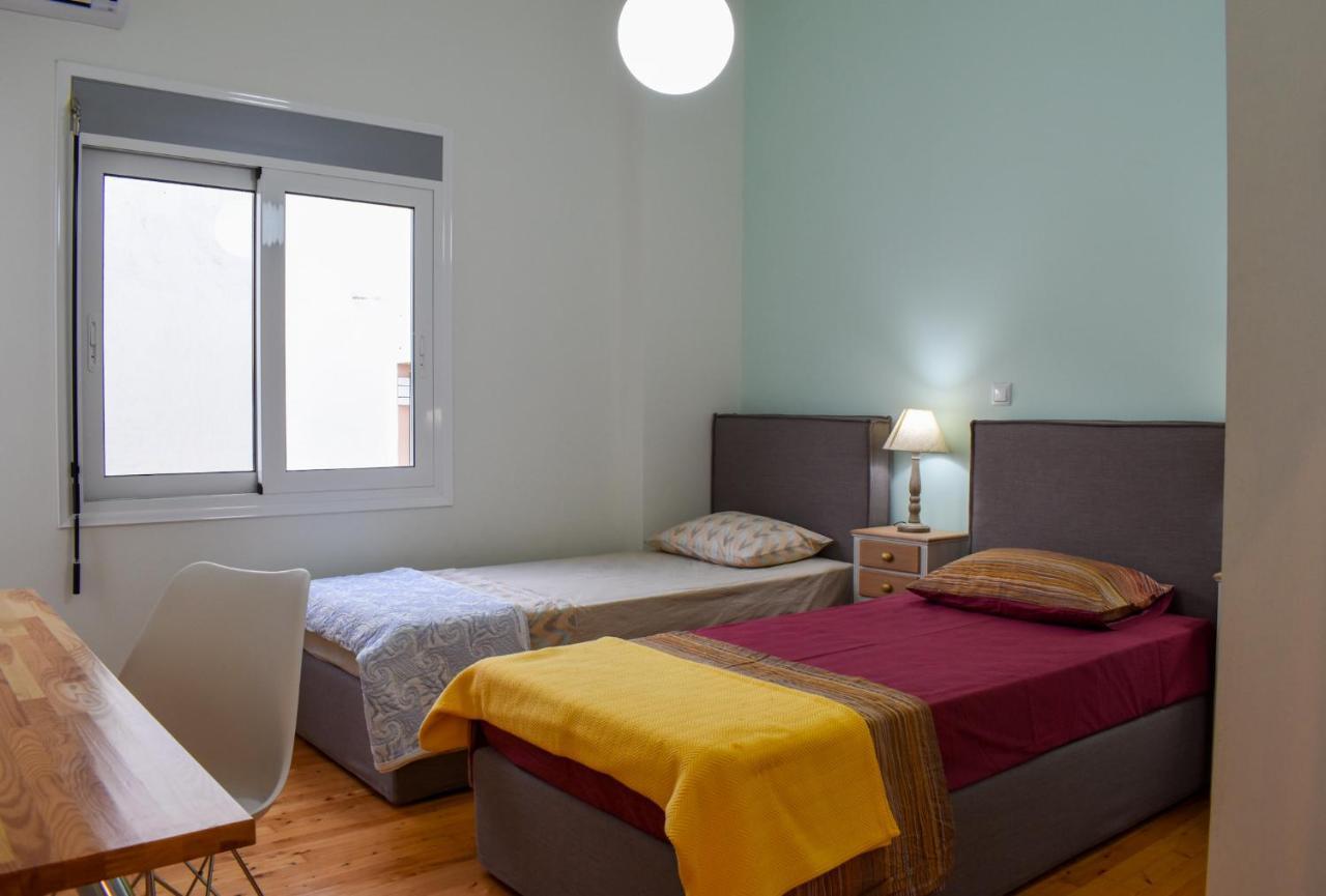Ferienwohnung Upscale Modern Escape In The Historic Center Kalamata Exterior foto